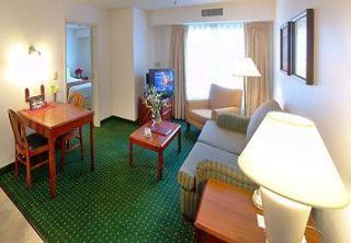 By Marriott Butler Boulevard Hotel 3*
