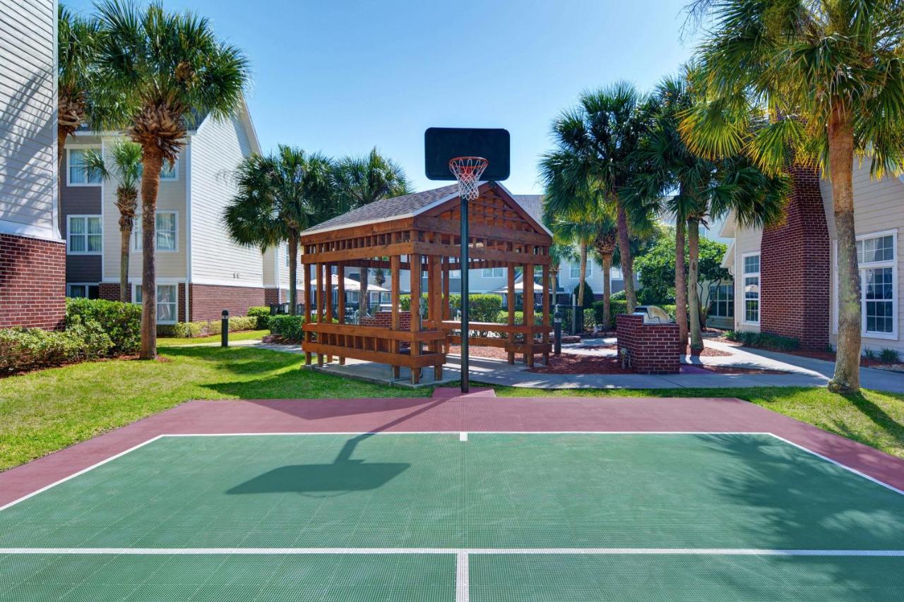 By Marriott Butler Boulevard 3*
