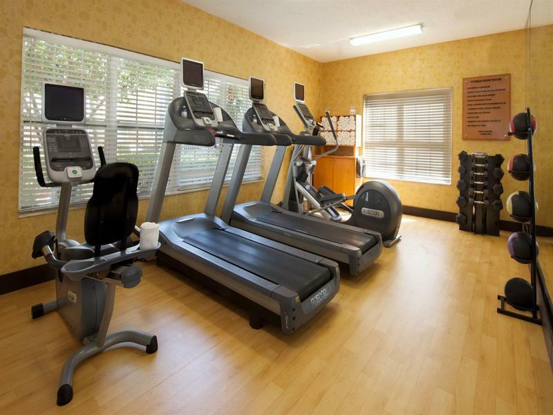 By Marriott Butler Boulevard 3*