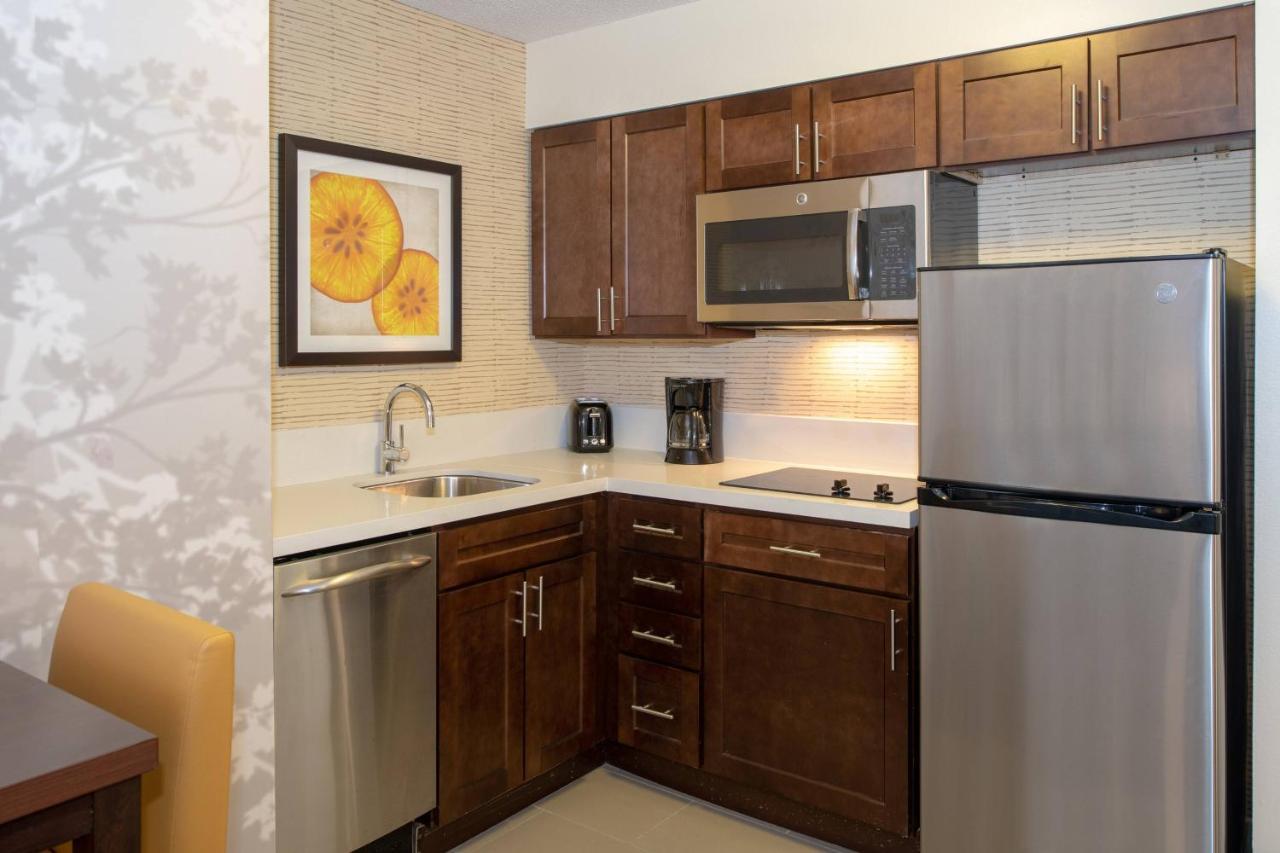 By Marriott Butler Boulevard 3* Jacksonville
