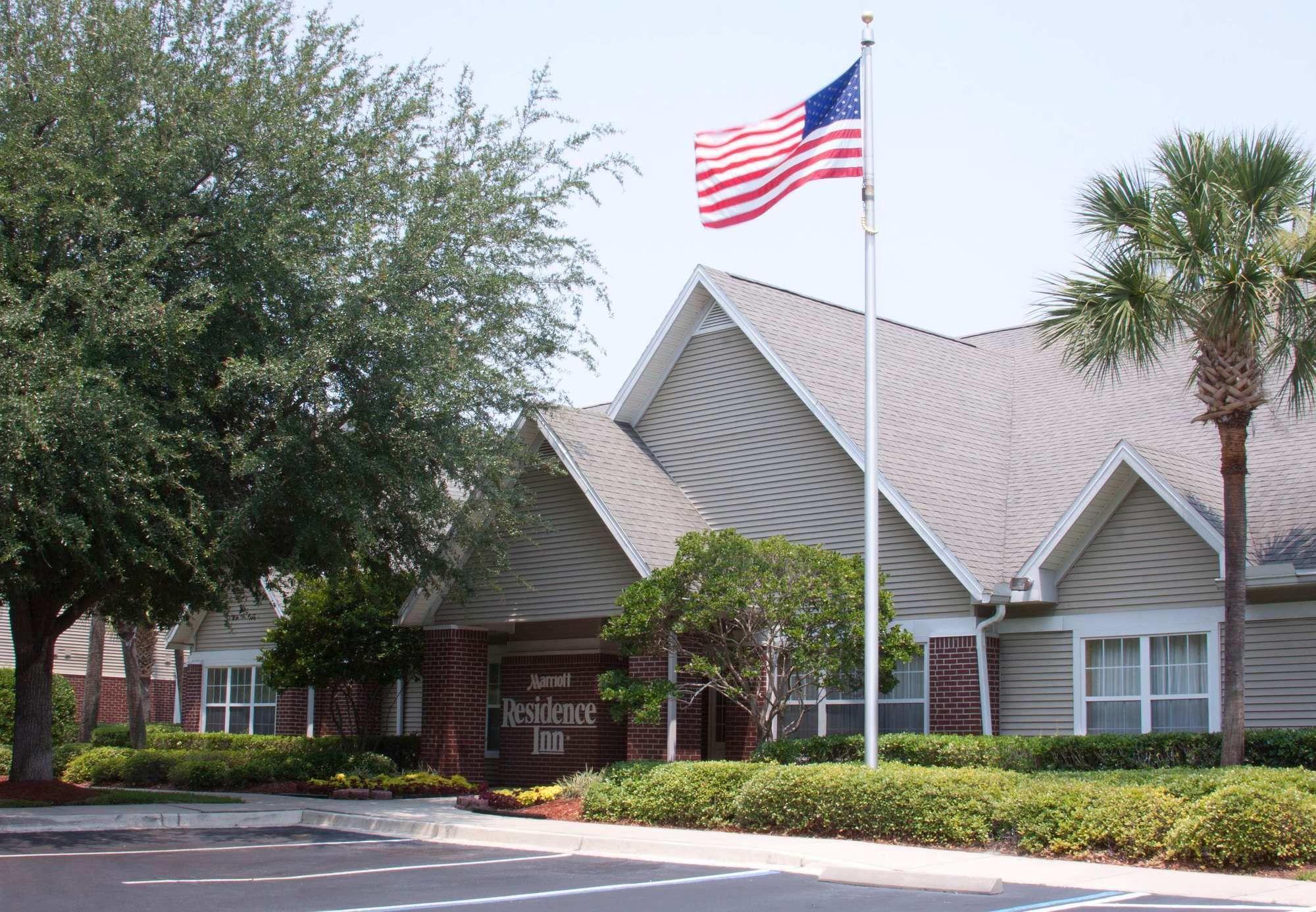 By Marriott Butler Boulevard 3*