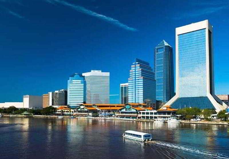 By Marriott Butler Boulevard Hotel