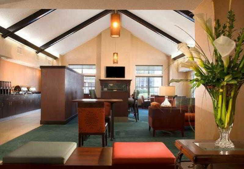 By Marriott Butler Boulevard 3*