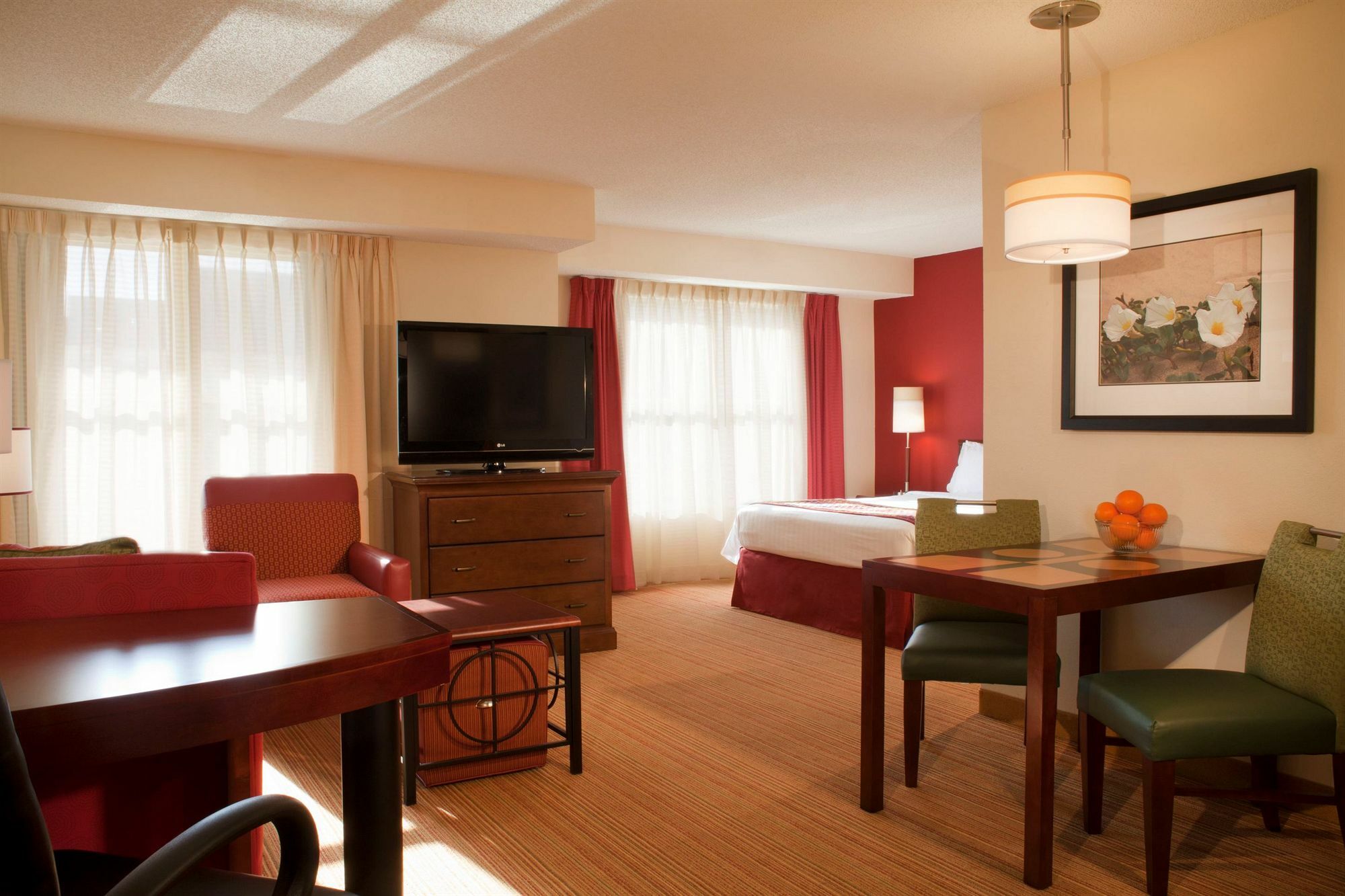 Hotel By Marriott Butler Boulevard